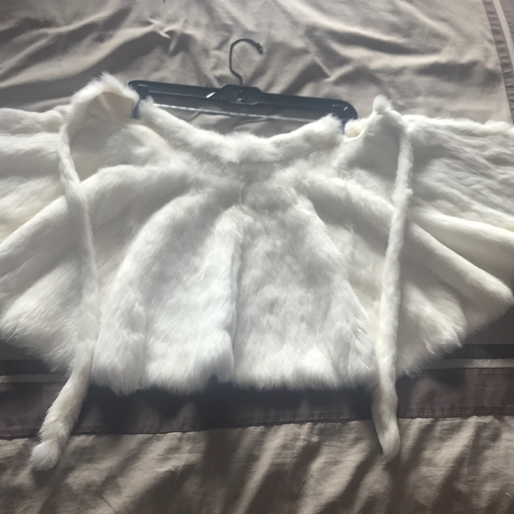 Rabbit Cape - Picture 2 of 6